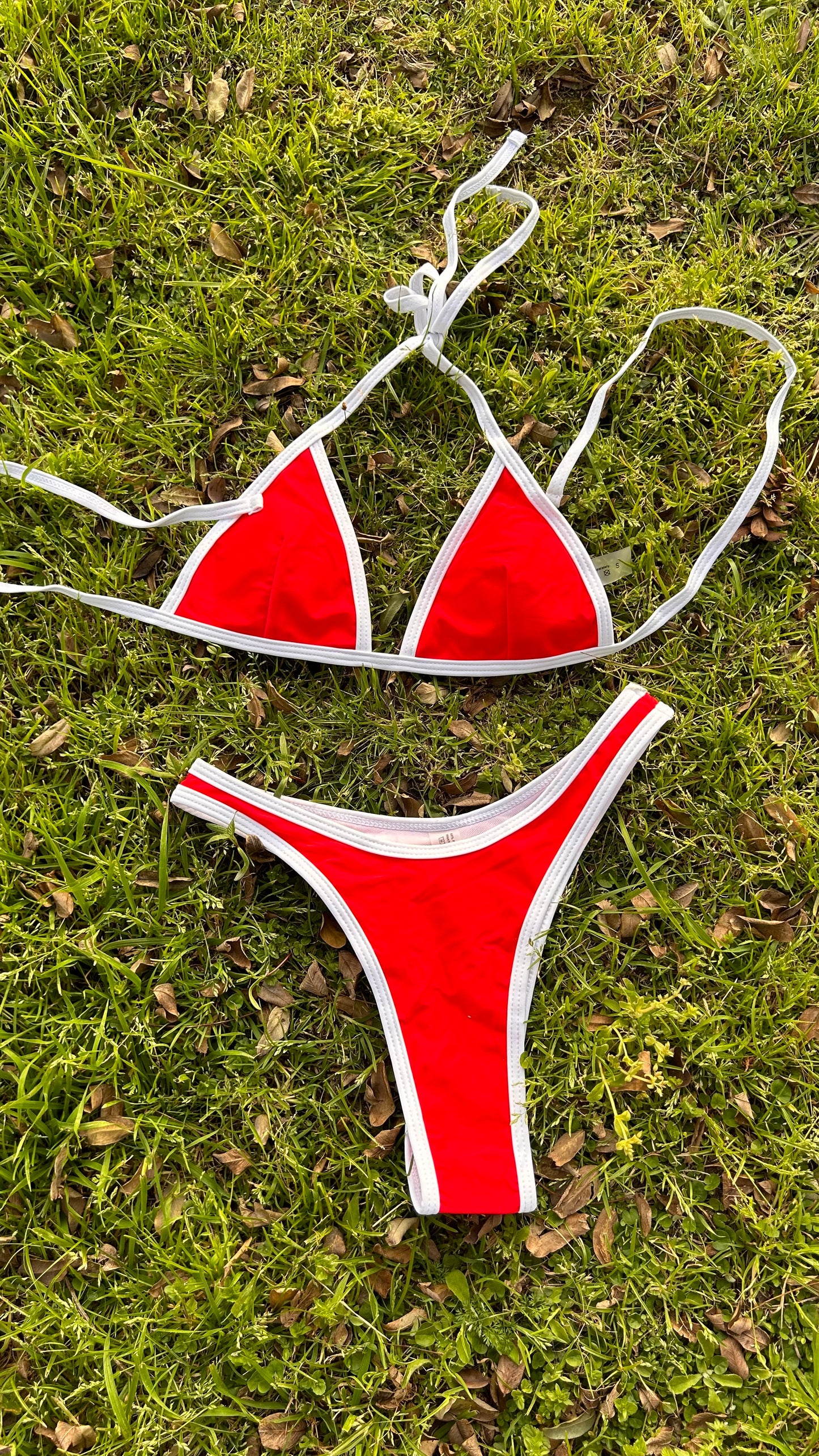 BIKINI CHERRY - RED